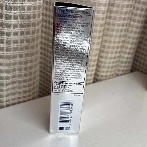 Lancôme Rénergie Lift Makeup SPF 27 Dore 20 (w) 360 - Picture 6 of 11